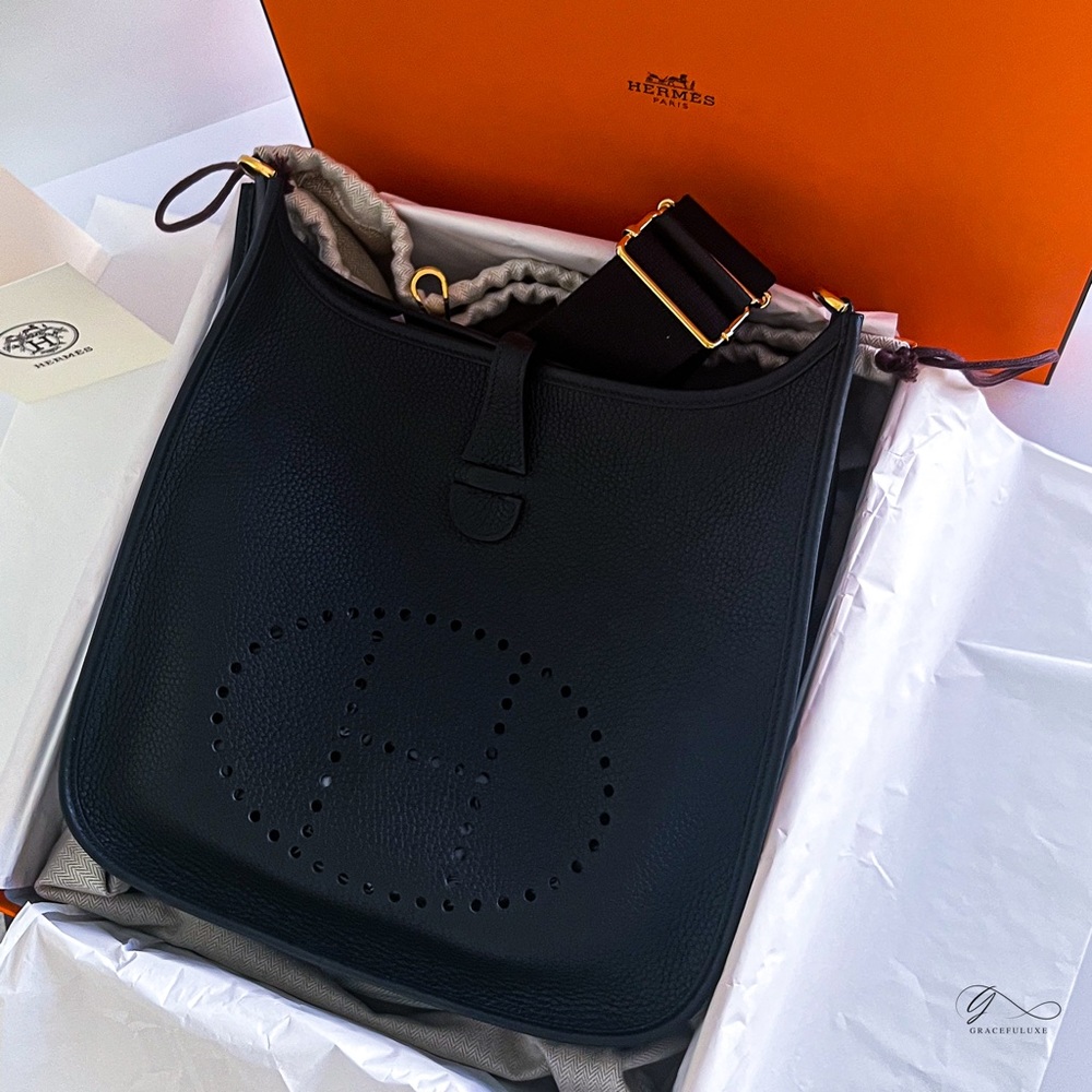 Brand new authentic Hermes Evelyn 29 Bag